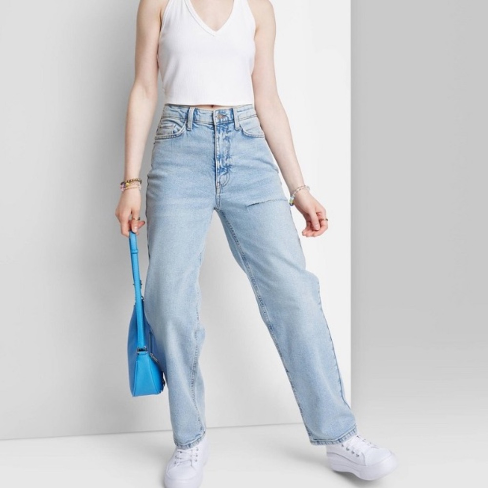 Wild Fable Light Wash High-Rise 90's Relaxed Slashed Straight Jeans